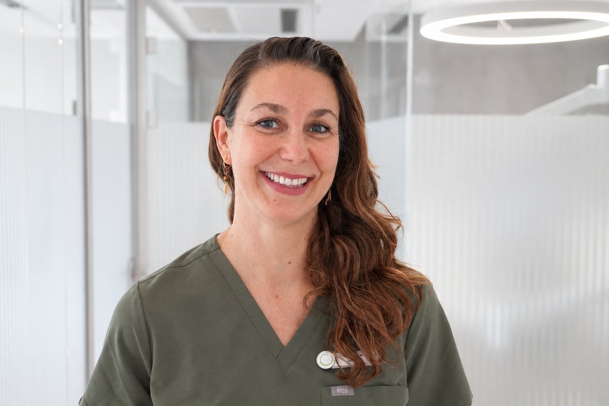 Adisa Keita, M.Sc. Endodontics, dentist at Feuerlandhöfe dental practice Berlin-Mitte